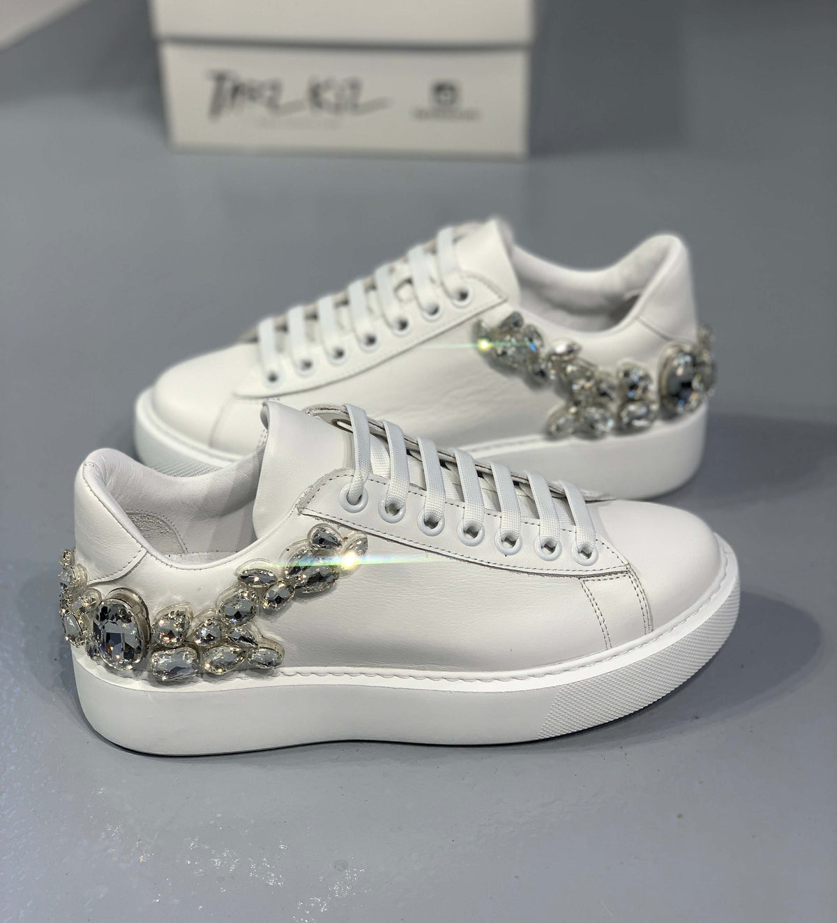 Women's rhinestone sneakers