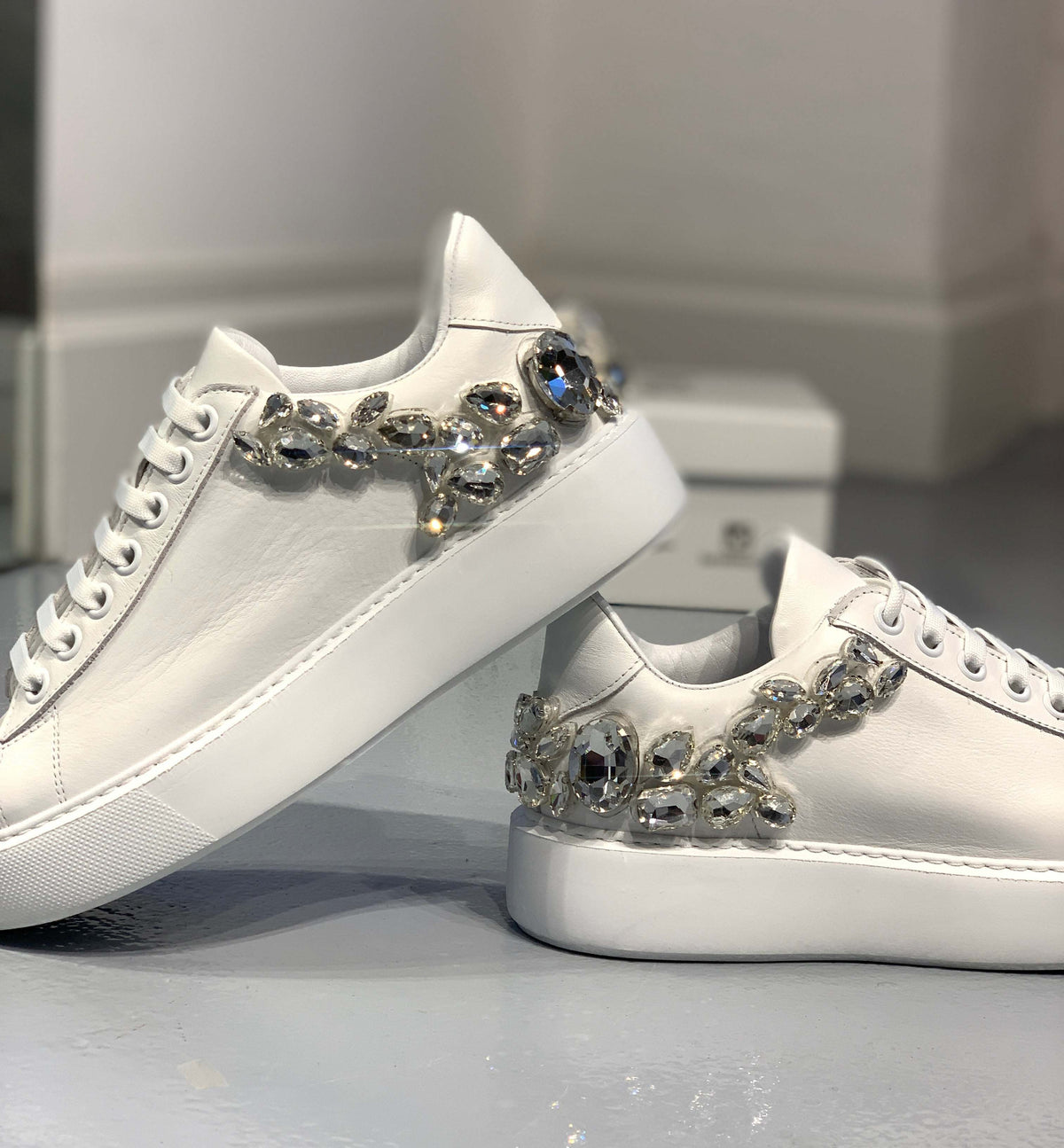 Women's rhinestone sneakers